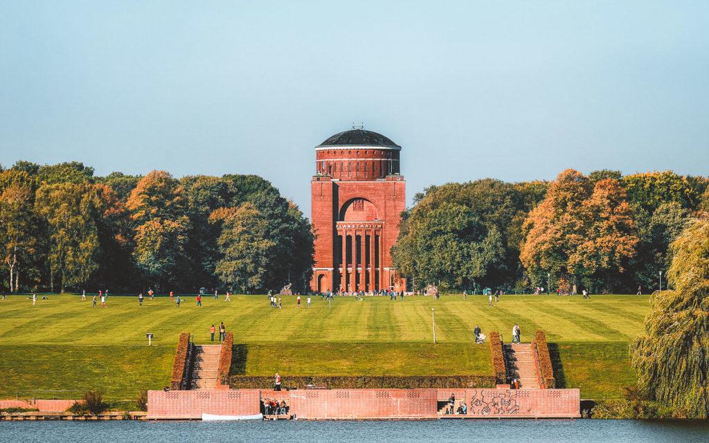 Planetarium Hamburg met Stadtpark