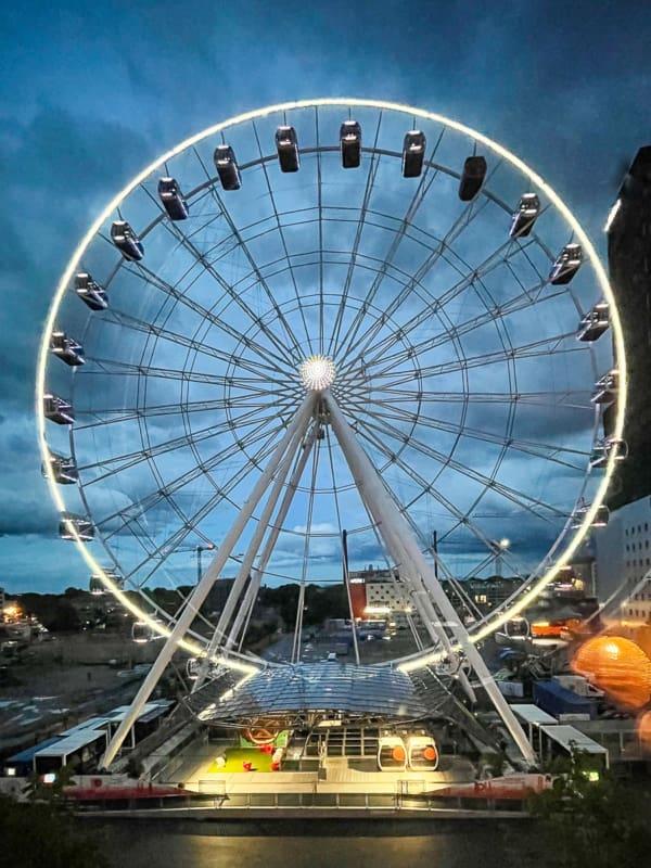 Umadum Ferris Wheel hotel room view