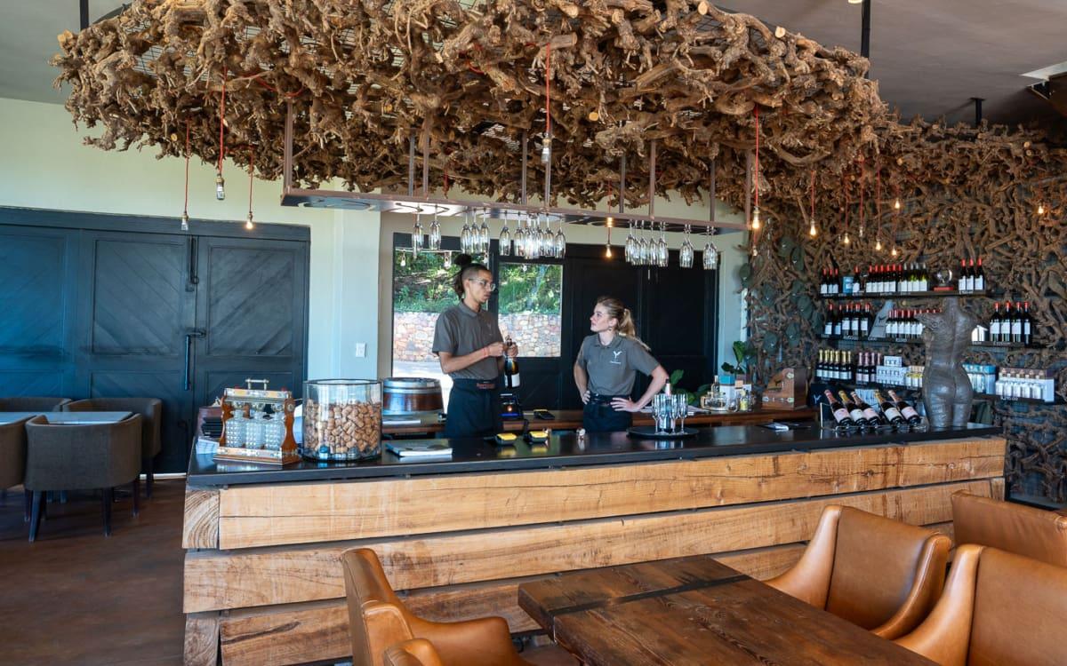 Belle cave Bartinney, Franschhoek Winelands