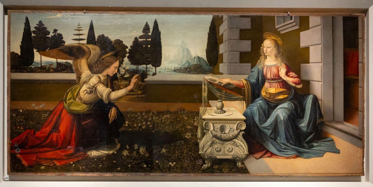 L'Annonciation de Andrea del Verrocchio et Léonard de Vinci