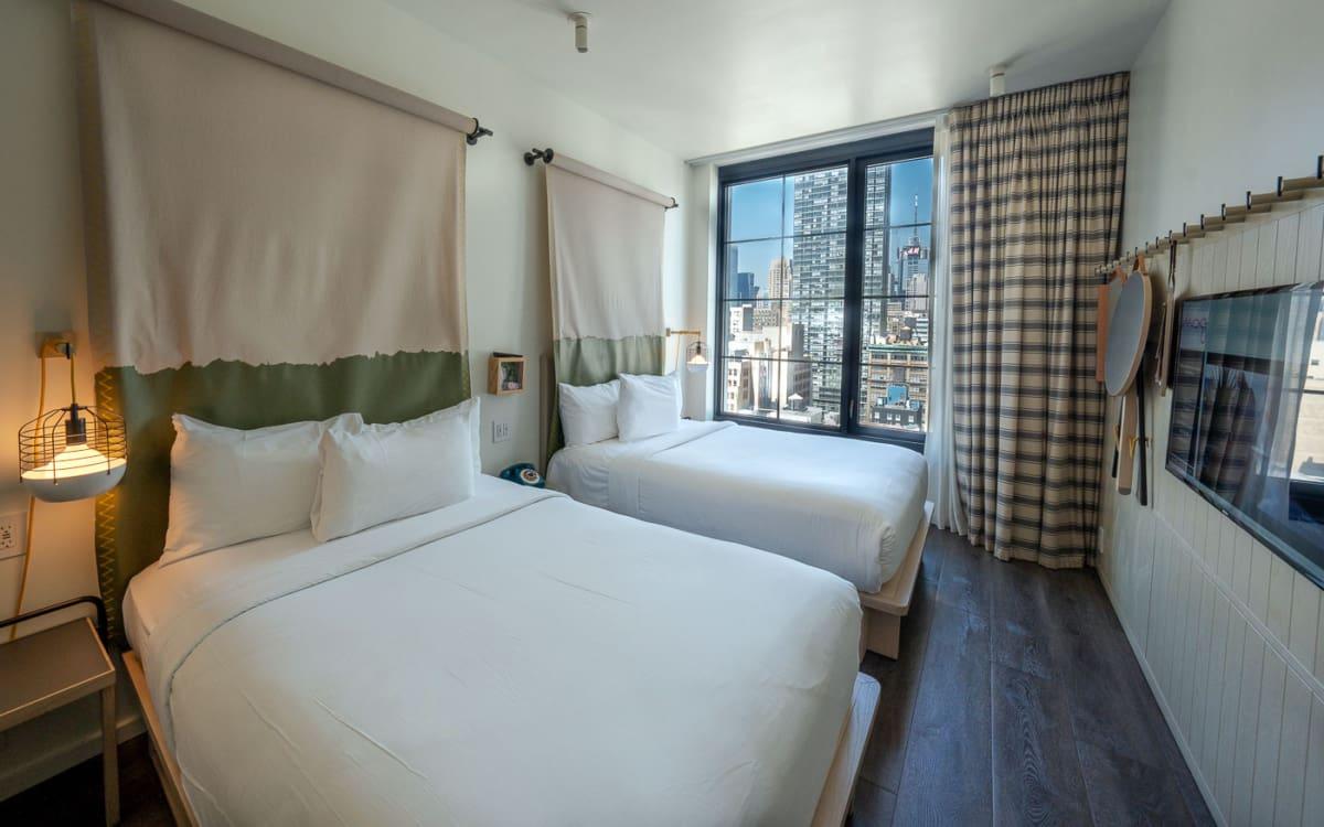 New York Hotel Moxy Chelsea with the best location