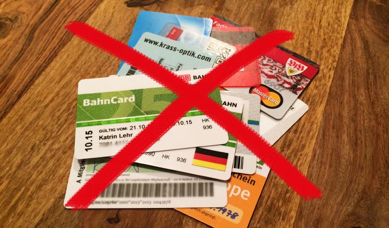 Hiding money while traveling - sorting cards