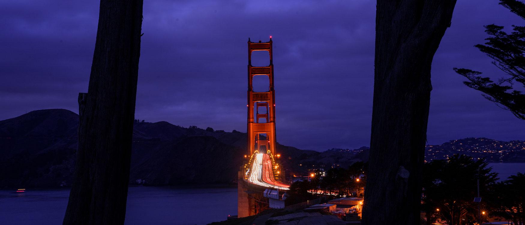 Surplomb de Golden Gate Bridge San Francisco