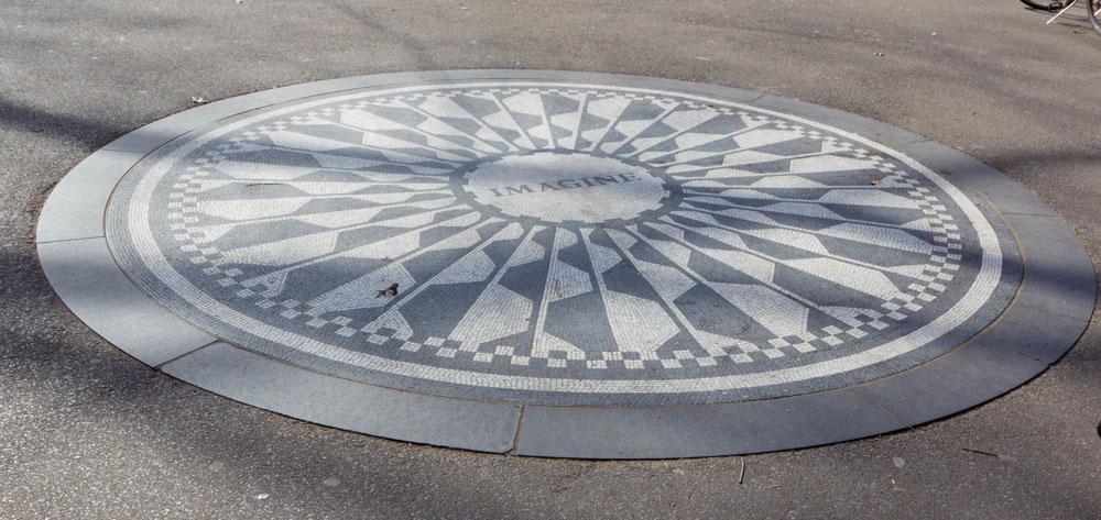 Strawberry Fields mémorial John Lennon Central Park New York