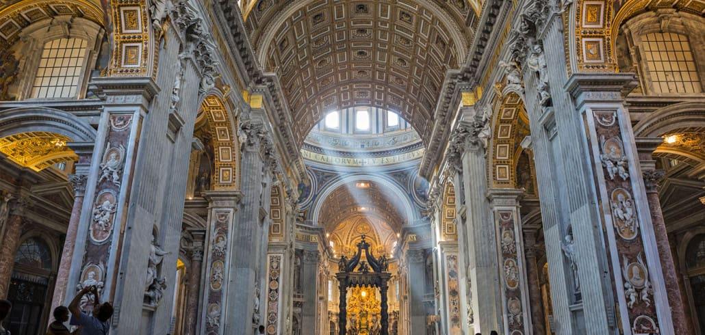 Visiting the Vatican in Rome Sistine Chapel