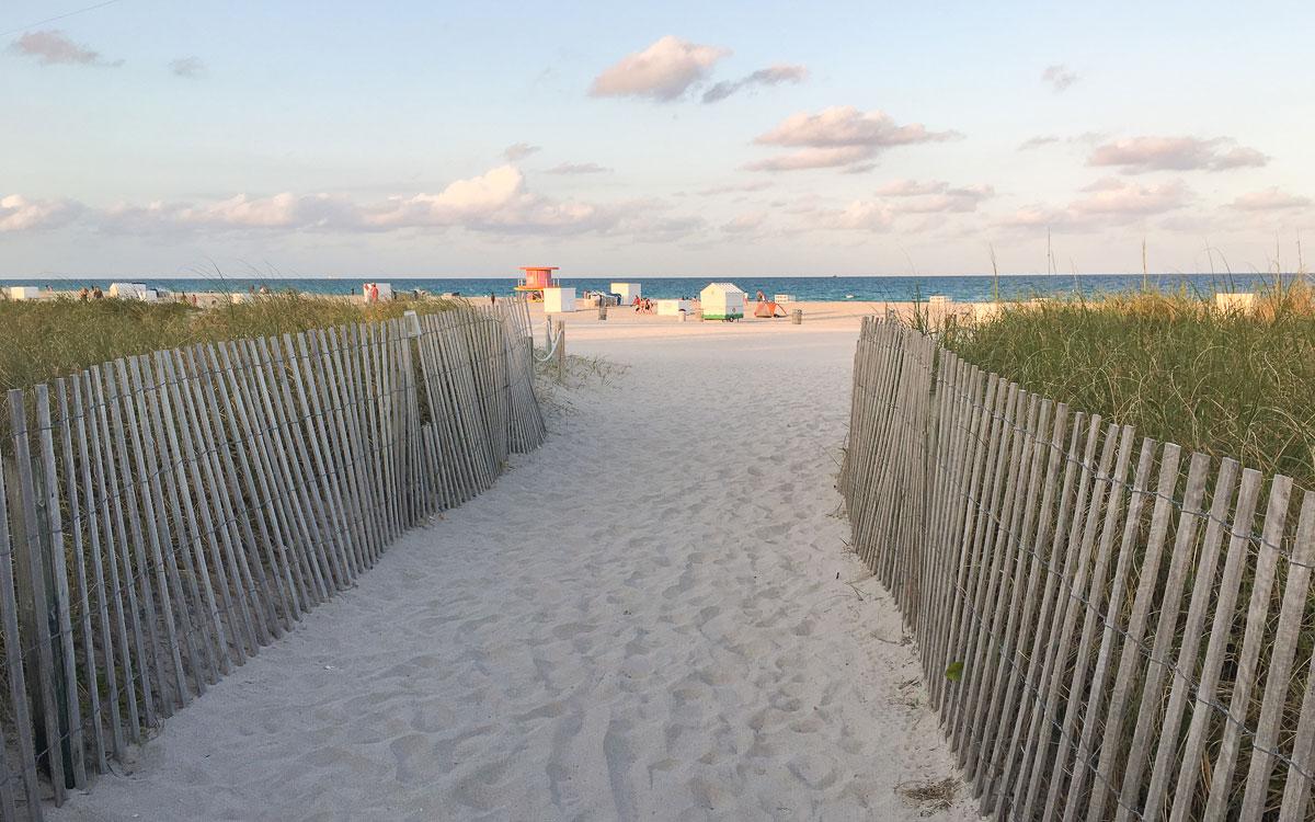 miami-beach-southbeach-strand