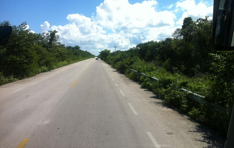 By bus from Merida to Tulum: here's the road to Valladolid