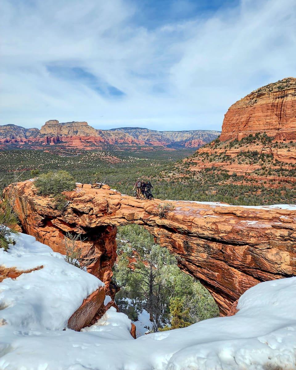 Devils Bridge, een van de populairste wandelingen in Sedona