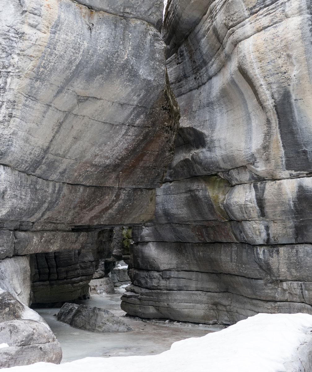 Maligne Canyon Icewalk Canada Rocky Mountains Winter