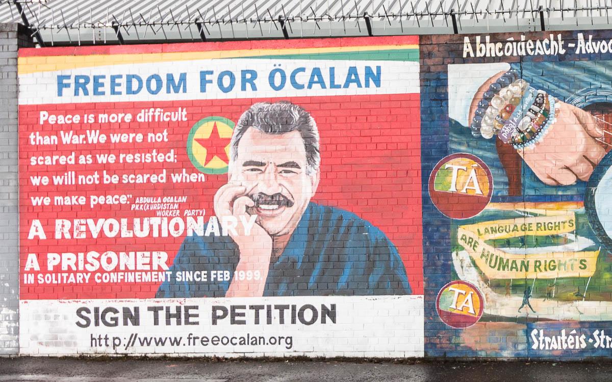 Bezienswaardigheden Belfast Politieke muurschilderingen PKK