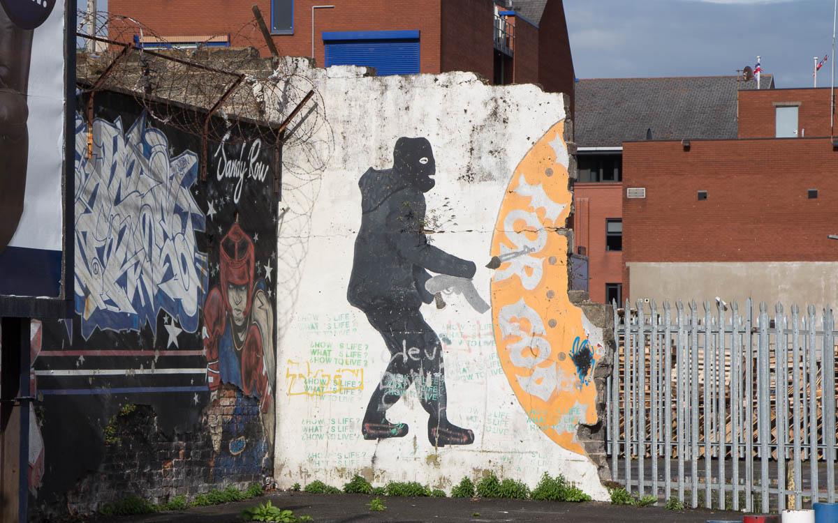 Belfast Conflict Murals worden verwijderd