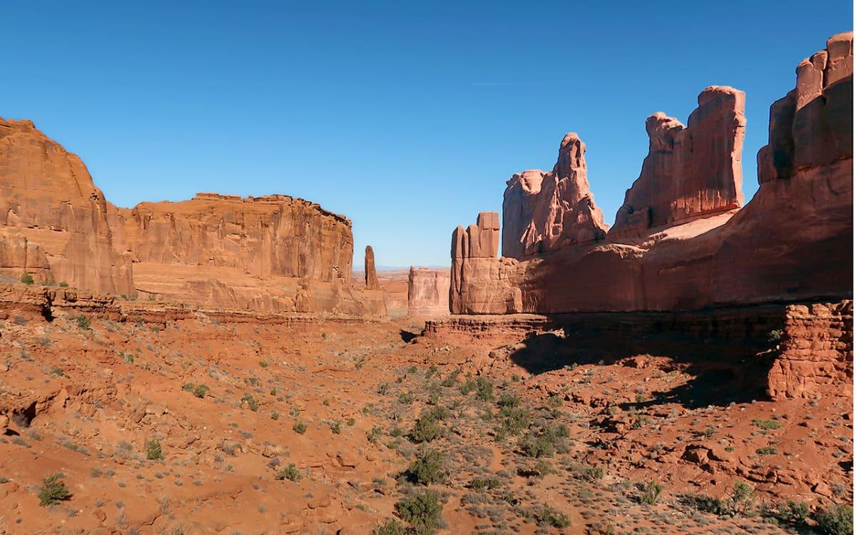 Park Avenue Viewpoint in Arches National Park, Utah