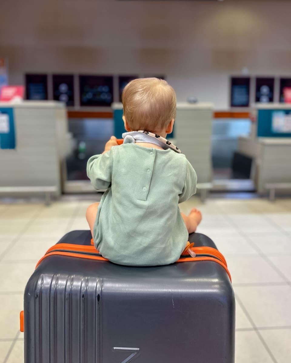 Tips for Flying with a Baby